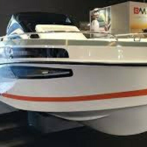 BMA X 266 HOUSEBOAT
