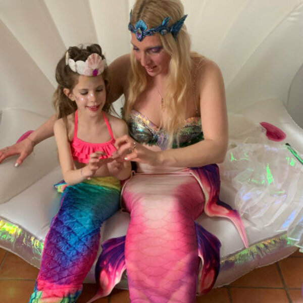 Un pur moment de complicité avec Freya la sirène et les enfants