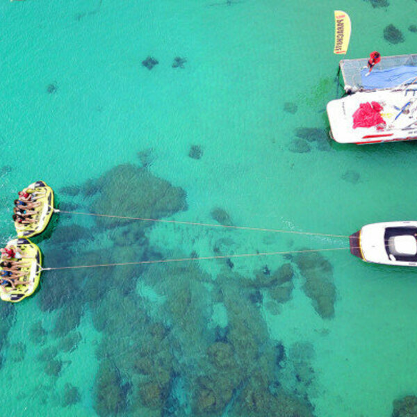 Package : parasailing & towed buoy ride for 2 people
