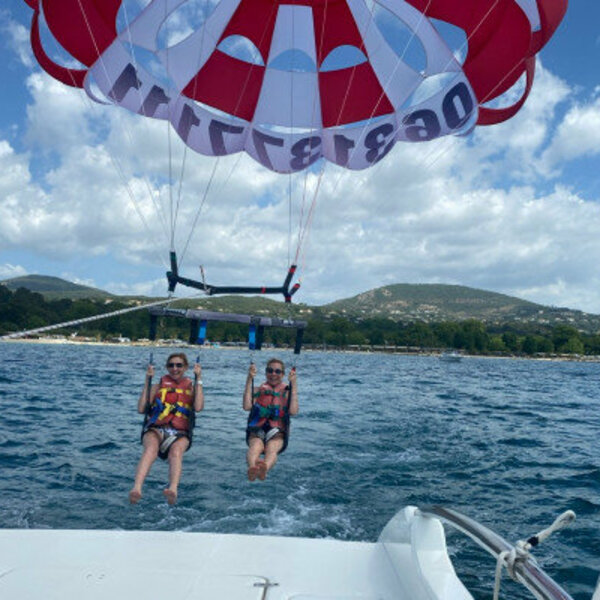 Parasailing in the gulf of Saint Tropez