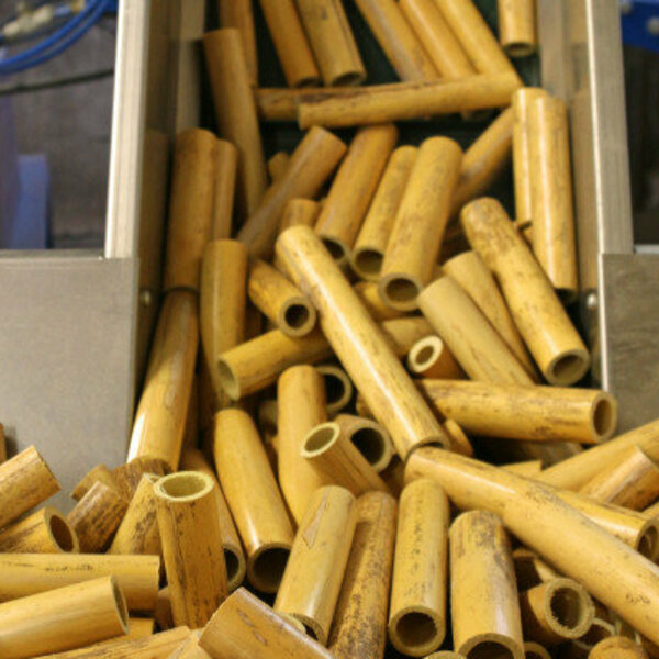 Guided tour of the reed factory